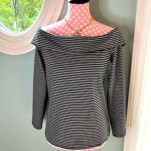 GAP Off-the-Shoulder Striped Top Size L